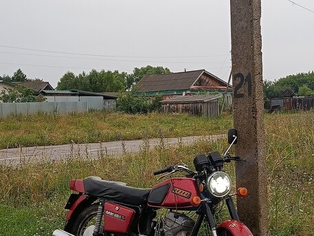 1993 ИЖ Планета, красный, 63000 рублей, вид 5