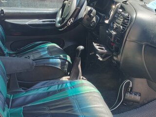 2002 Hyundai H-1 I, серебристый, 750000 рублей, вид 5