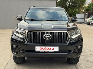 2021 Toyota Land Cruiser Prado 150 Series Рестайлинг 3, чёрный, 5640000 рублей, вид 2