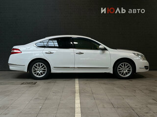 2011 Nissan Teana II (J32) Рестайлинг, белый, 1200000 рублей, вид 4