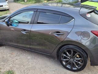 2018 Mazda Axela III Рестайлинг, серый, 1620000 рублей, вид 5