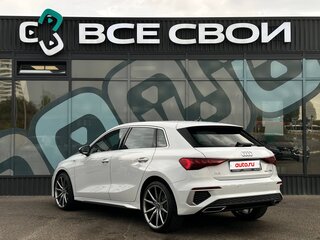 2021 Audi A3 Sportback 35 TFSI IV (8Y), белый, 2720000 рублей, вид 3