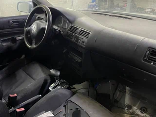 2002 Volkswagen Bora I, серый, 100000 рублей, вид 3