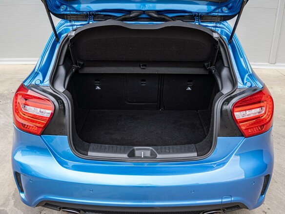 2015 Mercedes-Benz A-Класс 180 III (W176), голубой, 1445000 рублей - вид 21