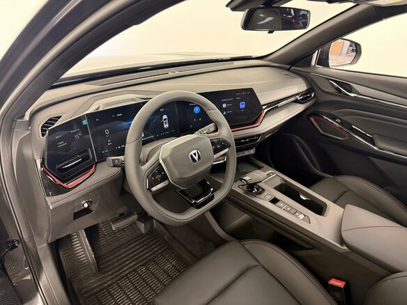 2025 Changan CS35 Max, чёрный - вид 9