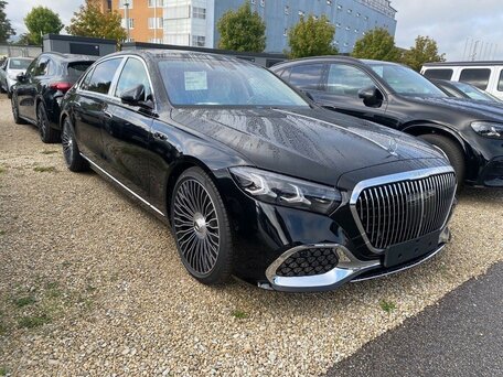 2026 Mercedes-Benz Maybach S-Класс 580 II (Z223) Рестайлинг, чёрный, 34995900 рублей, вид 2