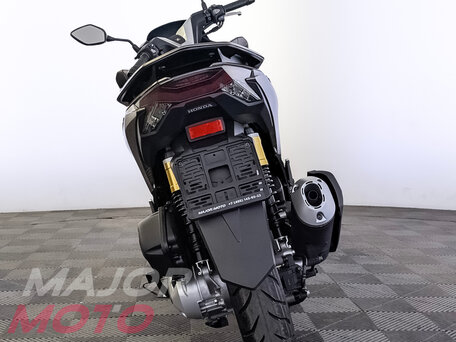 2026 Honda PCX 160, коричневый, 499900 рублей, вид 3