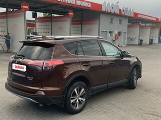2017 Toyota RAV4 IV (XA40) Рестайлинг, коричневый, 1540000 рублей, вид 4