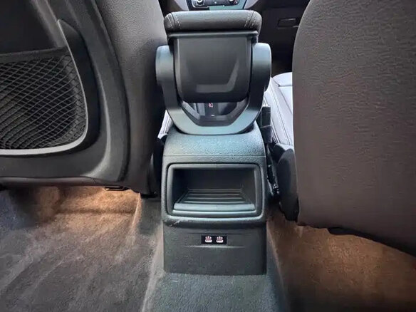 2023 BMW X1 Long 20Li sDrive II (F48) Рестайлинг, белый, 2388000 рублей - вид 20
