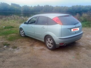 2004 Ford Focus I Рестайлинг, серебристый, 270000 рублей, вид 4