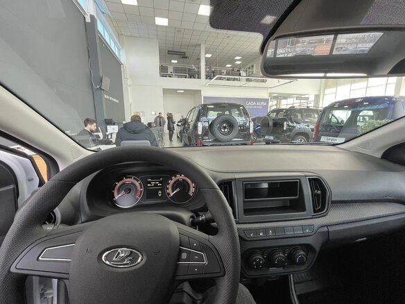 2026 Lada (ВАЗ) Iskra, белый - вид 3
