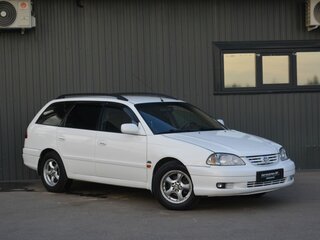2001 Toyota Avensis I Рестайлинг, белый, 499999 рублей, вид 3