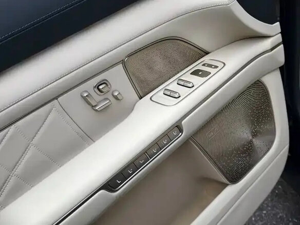 2026 Nio ES8 III, чёрный, 6510000 рублей - вид 13