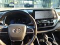 2022 Toyota Highlander IV (XU70), чёрный, 5350000 рублей - вид 8