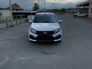2024 Lada (ВАЗ) Granta Sportline I Рестайлинг, белый, 1000000 рублей, вид 1
