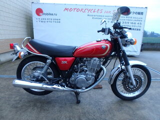 Yamaha SR400