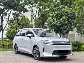2025 Wuling Starlight 730, серебристый, 1693025 рублей, вид 4