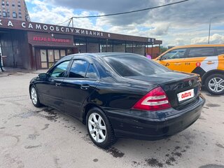 2006 Mercedes-Benz C-Класс 180 II (W203) Рестайлинг, чёрный, 565000 рублей, вид 5