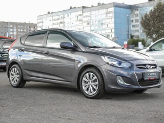 2011 Hyundai Solaris I, серый, 779000 рублей, вид 4