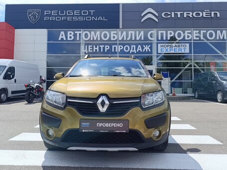 2017 Renault Sandero Stepway II, золотистый, 870000 рублей, вид 2