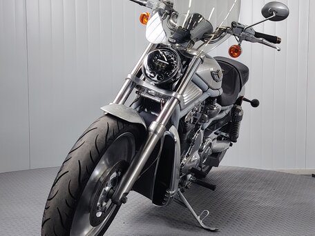 2003 Harley-Davidson V-Rod, серый, 569000 рублей, вид 3