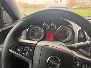 2011 Opel Astra J, чёрный, 515000 рублей, вид 5