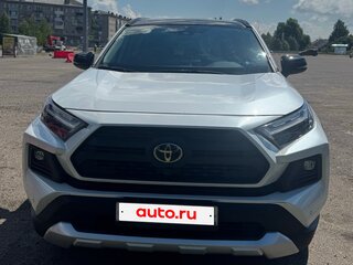 2024 Toyota RAV4 V (XA50), белый, 3950000 рублей, вид 2
