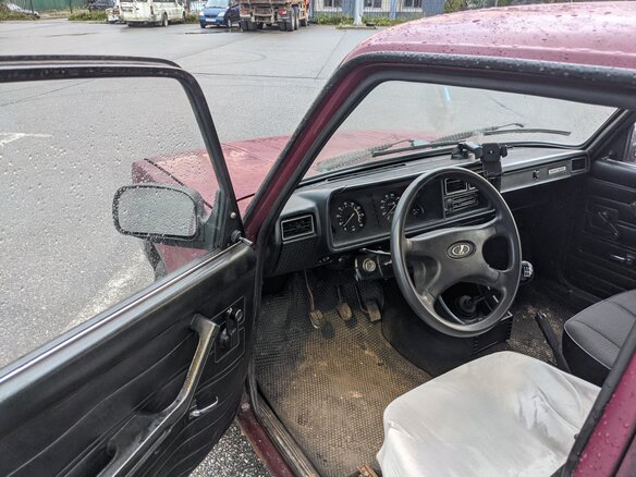 2000 Lada (ВАЗ) 2107, пурпурный, 130000 рублей - вид 8