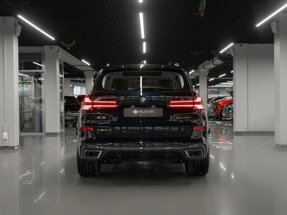 2026 BMW X5 Long 30Li IV (G05/G18) Рестайлинг, чёрный, 9600000 рублей - вид 5