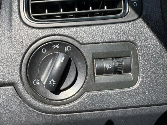 2019 Volkswagen Polo V Рестайлинг, белый - вид 13