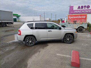 2007 Jeep Compass I, серебристый, 670000 рублей, вид 5