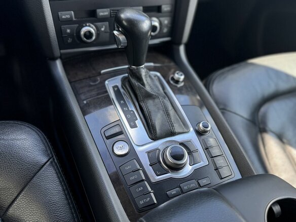 2011 Audi Q7 8-speed I (4L) Рестайлинг, серый - вид 20