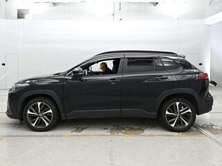 2021 Toyota Corolla Cross I, чёрный, 1720000 рублей, вид 4