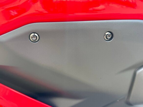2025 Ducati Panigale V2, красный, 1799999 рублей - вид 13