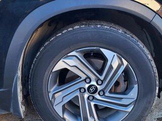 2021 Hyundai Santa Fe IV Рестайлинг, чёрный, 3050000 рублей, вид 4