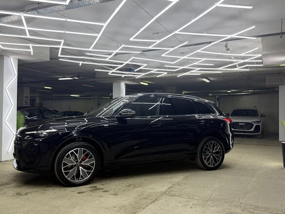 2026 Audi Q5 40 TFSI III (GU), чёрный - вид 12