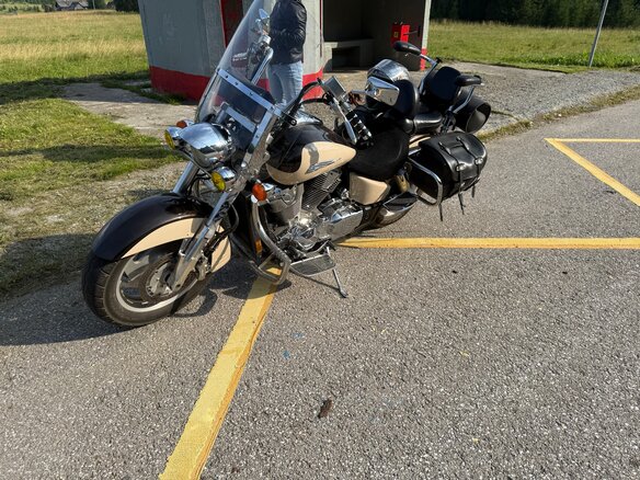 2002 Honda VTX 1800, бежевый, 750000 рублей - вид 4