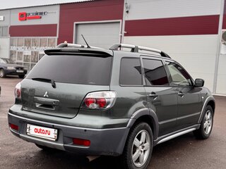 2004 Mitsubishi Outlander I, зелёный, 720000 рублей, вид 3