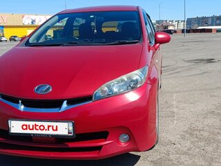 2009 Toyota Wish II, красный, 970000 рублей, вид 1