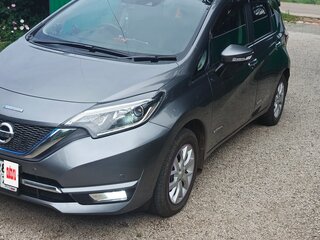 2018 Nissan Note e-Power II Рестайлинг, серый, 1325000 рублей, вид 3