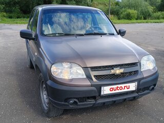 2016 Chevrolet Niva I Рестайлинг, коричневый, 820000 рублей, вид 1