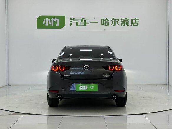 2023 Mazda 3 Axela IV (BP), серый, 1790000 рублей - вид 3