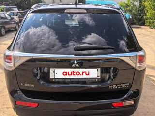 2014 Mitsubishi Outlander III, чёрный, 1450000 рублей, вид 3