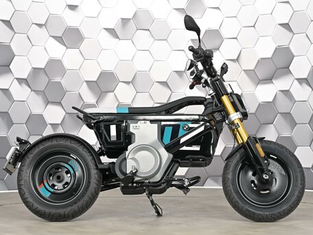 2024 BMW CE 02, чёрный, 629000 рублей, вид 3
