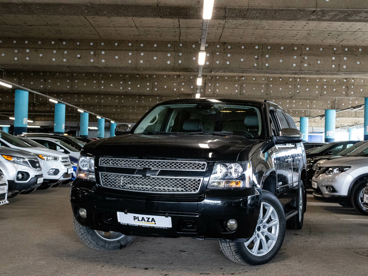 Открыть фотографии: Chevrolet Tahoe III