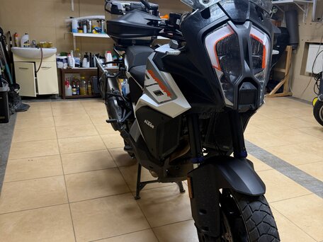 2023 KTM 1290 Super Adventure S, серый, 1790000 рублей, вид 1
