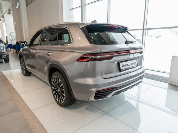 2026 Geely Monjaro I Рестайлинг, серебристый, 4954990 рублей - вид 3