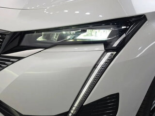 2023 Peugeot 308 III, белый, 1700000 рублей, вид 5