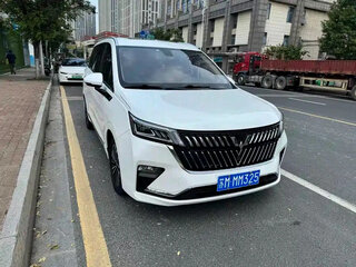 2022 Wuling Jiachen, белый, 1123000 рублей, вид 2