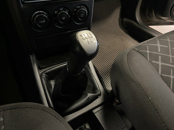 2011 Lada (ВАЗ) Priora I, чёрный, 329000 рублей - вид 16